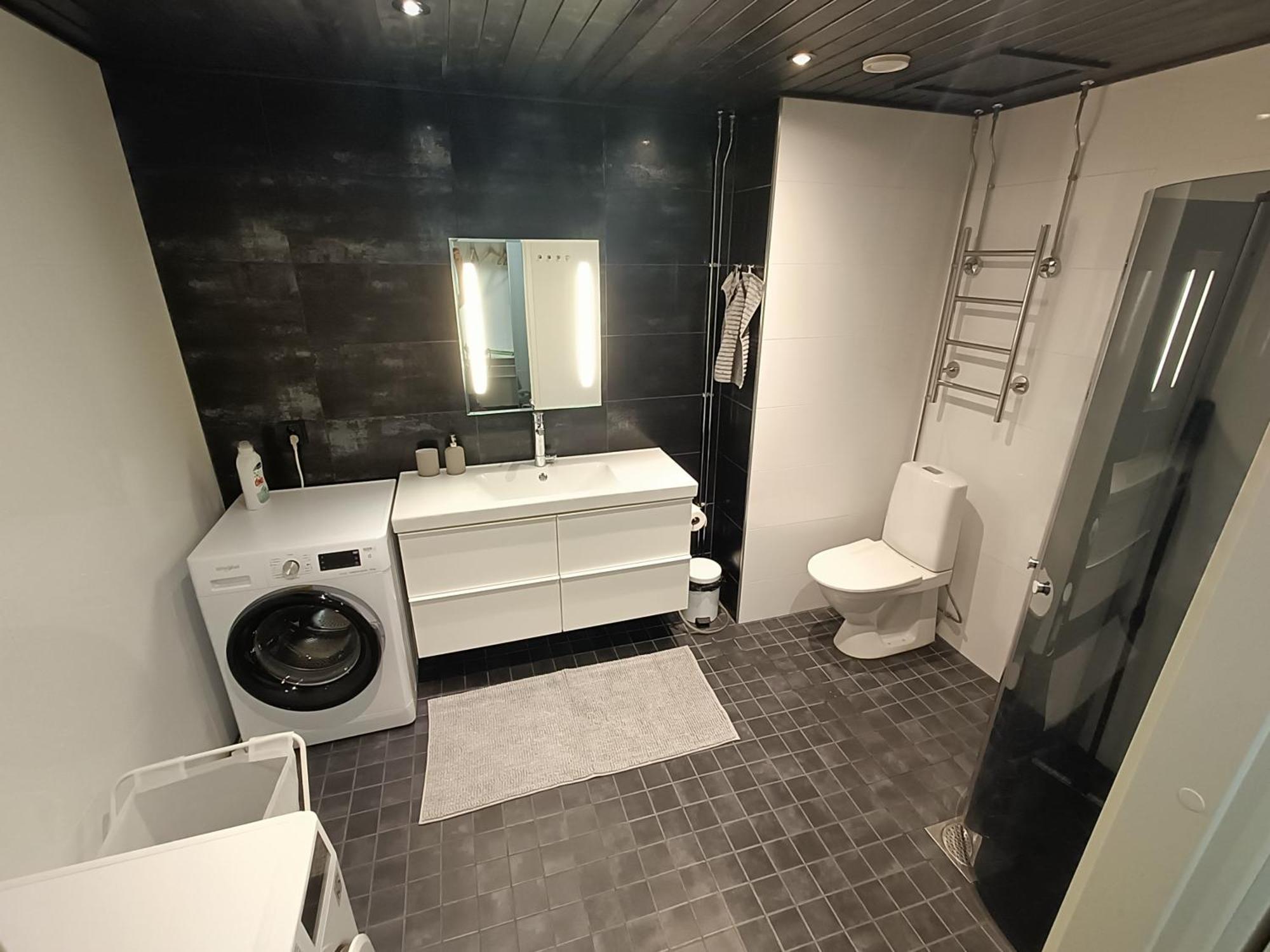 Big 88M2 Apartment In The Center Rovaniemi Exterior photo